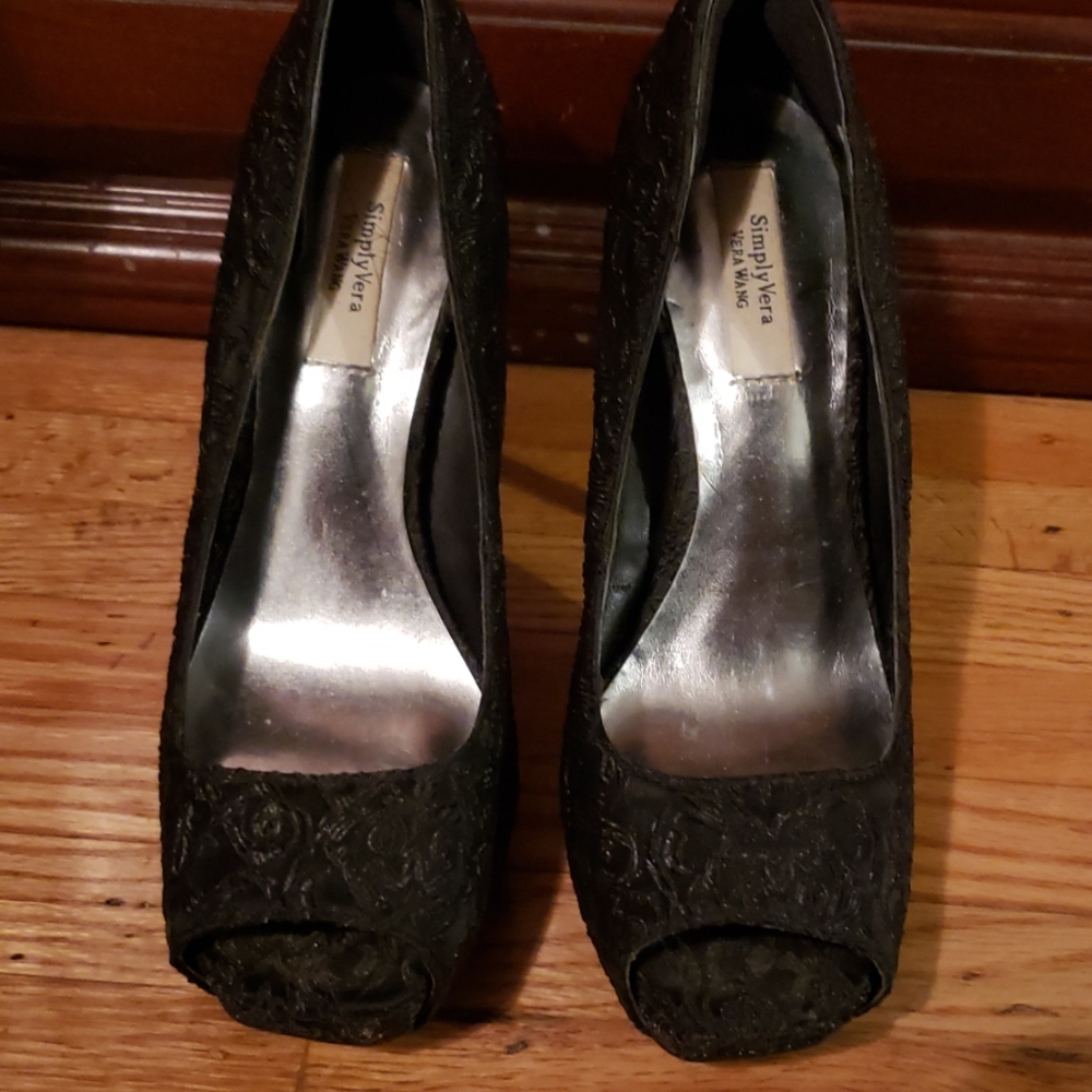 Simply Vera Wang Black Lace Open Toe Pumps